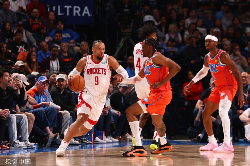 与更年轻 与更年轻