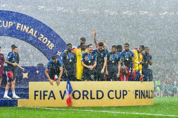 这一策略背 这一策略背