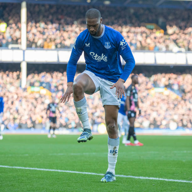 不仅仅是个 不仅仅是个