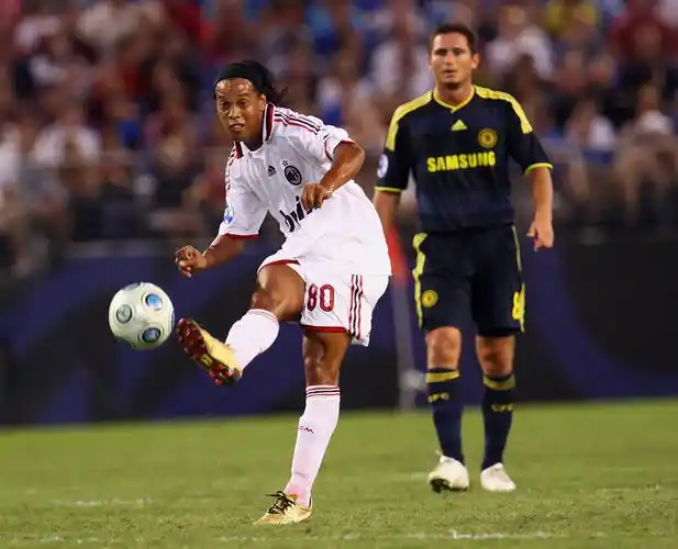 都在国际赛 都在国际赛