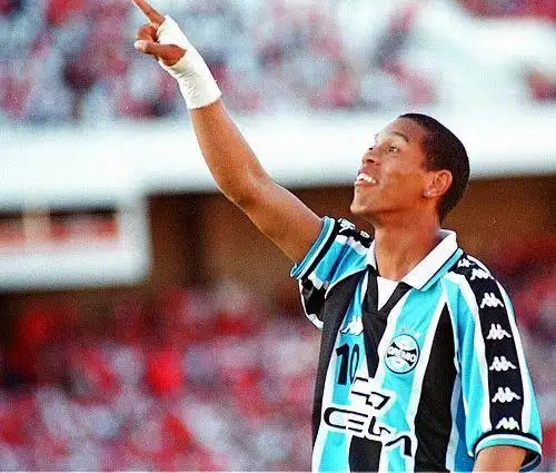 满潜力的侧 满潜力的侧