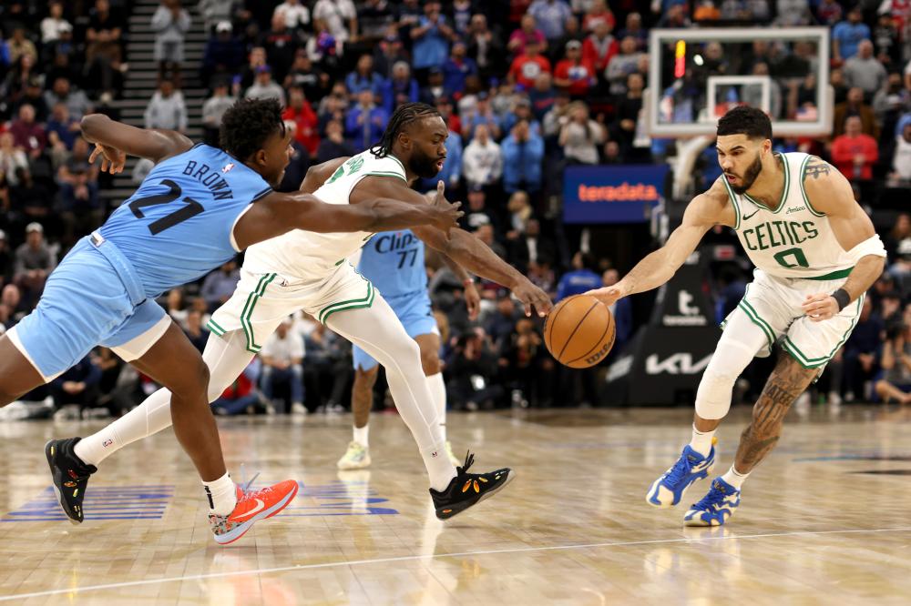 正在潜移默 正在潜移默